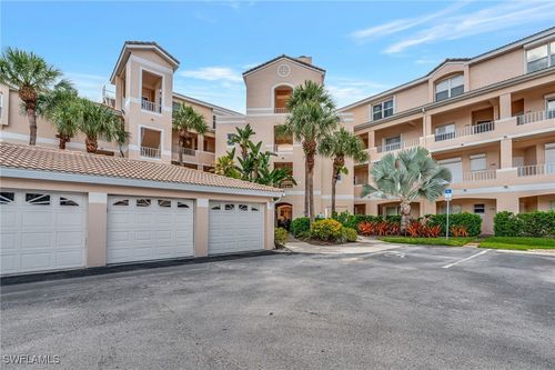 apt-d303-992 Woodshire Ln, NAPLES, FL, 34105-7452 | Card Image