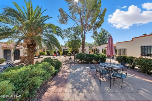 102 W Calle Del Tiempo, Green Valley, AZ, 85614-1971 | Card Image
