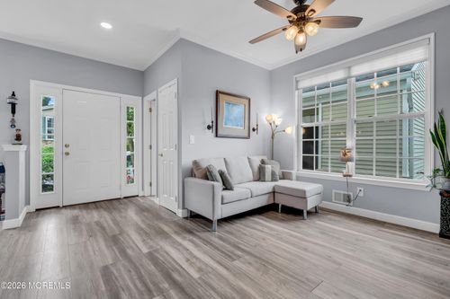 10 Biesiada Ct, Parlin, NJ, 08859-3155 | Card Image