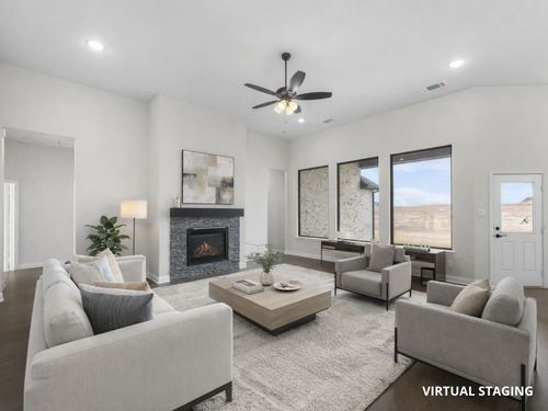 136 Lila Lake Dr, Waxahachie, TX, 75165-7642 | Card Image