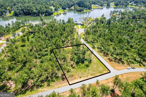 401 White Oak Cv Ne, Milledgeville, GA, 31061-1111 | Card Image