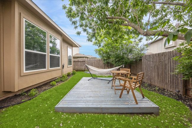 View of deck | Image 28