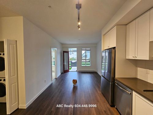 1fl-15738 85 Ave, Surrey, BC, V4N6Y1 | Card Image