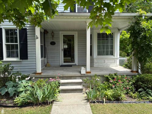 144 N Washington, Lake Orion Village, MI, 48362 | Card Image