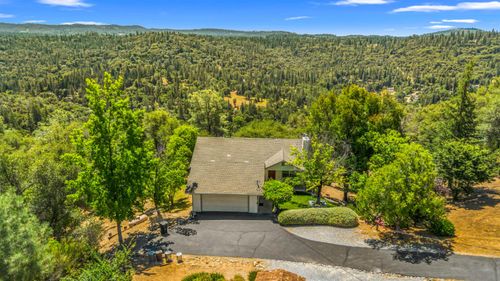 5045 Free Fox Lane, Placerville, CA, 95667 | Card Image