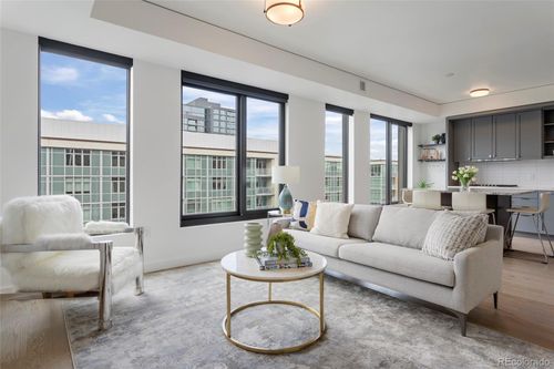 1307-1750 Wewatta St, Denver, CO, 80202-6682 | Card Image