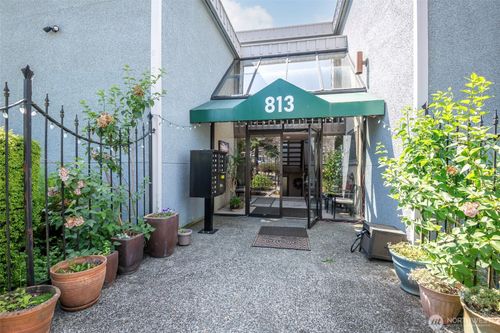 apt-5-813 S 227th Pl, Des Moines, WA, 98198-6961 | Card Image