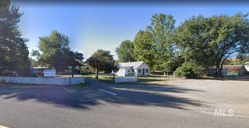 3029 6th Ave, Brogan, OR, 97903-9709 | Card Image