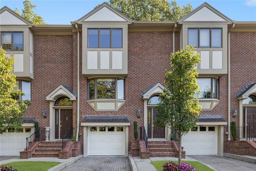 203 Dean Ridge Ct, Cranston, RI, 02920-3633 | Card Image