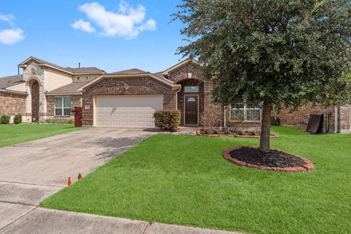 2518 Riverway Dr, Conroe, TX, 77304-2931 | Card Image