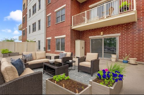 unit-208-965 Rogers St, Downers Grove, IL, 60515-3680 | Card Image