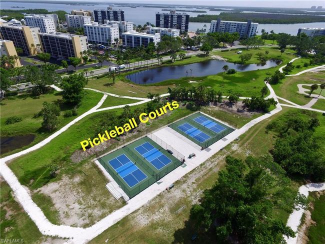 BAY BEACH COMMONS AMENITIES - PICKLEBALL COURTS | Image 46