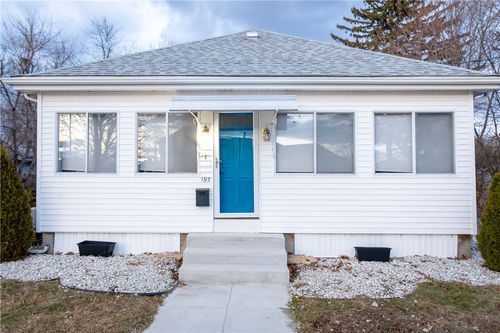 193 Finch Ave, North Providence, RI, 02904-3345 | Card Image