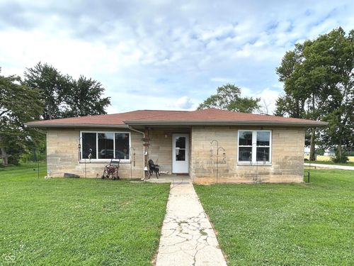 1238 Mulberry St, Taylorsville, IN, 47280-7758 | Card Image