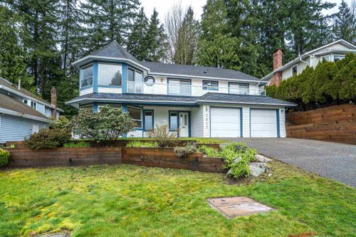 2612 Auburn Pl, Coquitlam, BC, V3B6L3 | Card Image