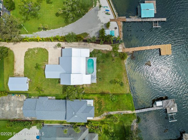 9670 Riverview Dr, House other with 4 bedrooms, 3 bathrooms and null parking in Sebastian FL | Image 83