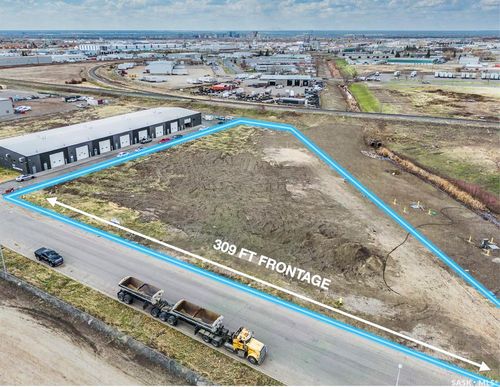 506 Solomon Dr, Regina, SK, S4N4N7 | Card Image