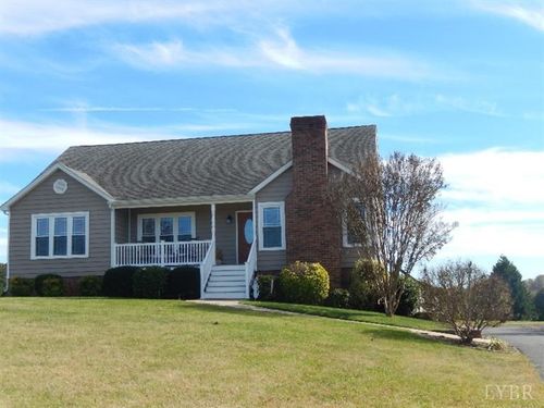 314 Meadows Dr, Forest, VA, 24551-1138 | Card Image