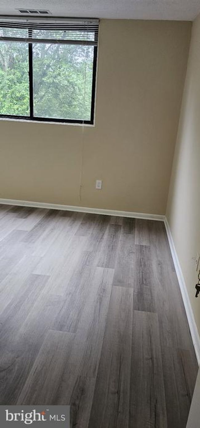 APT-301 - 10725 West Dr, Condo with 2 bedrooms, 1 bathrooms and null parking in FAIRFAX VA | Image 10