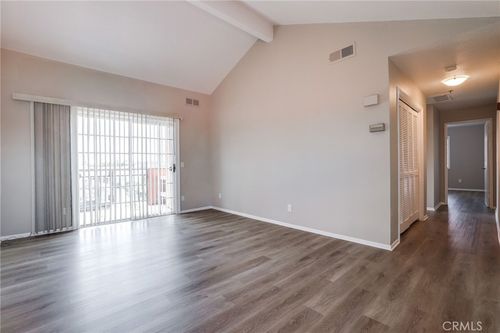 409 Utica Ave, Huntington Beach, CA, 92648-2885 | Card Image