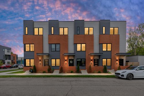 9-1803 Perry St, Detroit, MI, 48216-1774 | Card Image