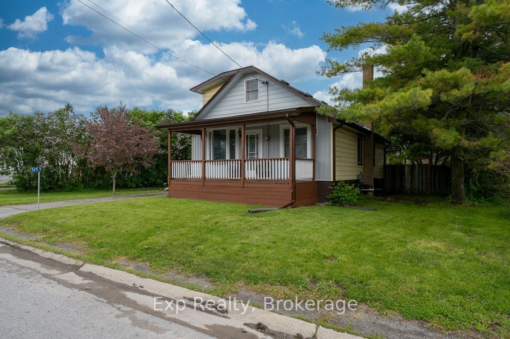 Residential in Belleville 3