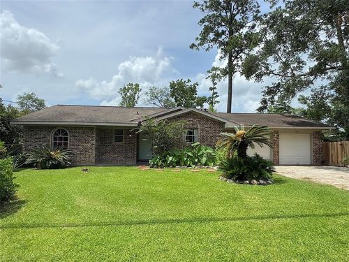 1102 Big Deer Dr, Crosby, TX, 77532-3051 | Card Image