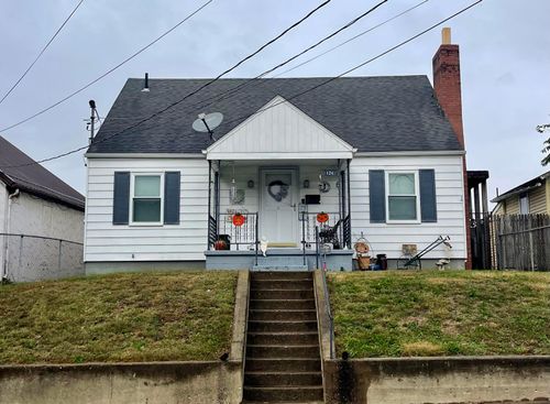 124 Hayward Ave, Circleville, OH, 43113-1233 | Card Image