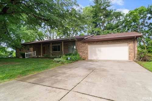 201 S Broadview Circle Dr, Princeton, IN, 47670-9414 | Card Image