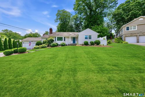 361 Lockwood Rd, Fairfield, CT, 06825-2650 | Card Image