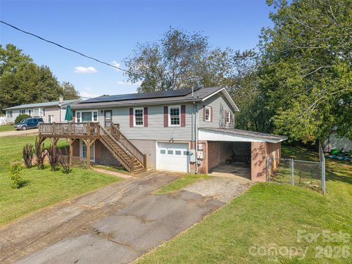 84 Candlelight Cir, Clyde, NC, 28721-6905 | Card Image