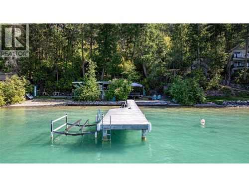 5799 Cosens Bay Rd, Coldstream, BC, V1B1N8 | Card Image