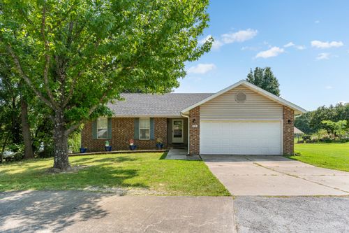 750 Banning St, Marshfield, MO, 65706-1005 | Card Image