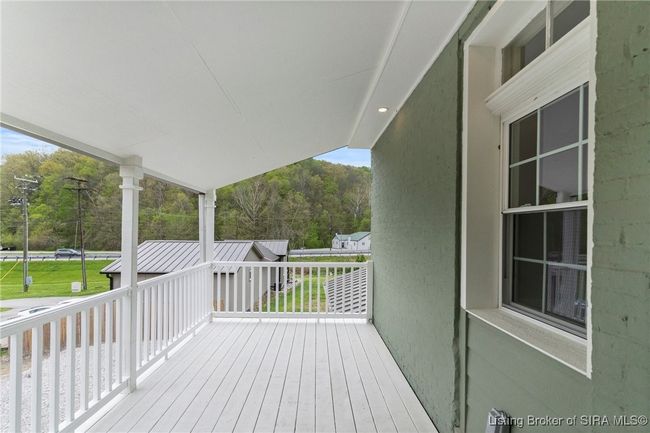 1003 East St, Home with 3 bedrooms, 3 bathrooms and null parking in Madison IN | Image 5