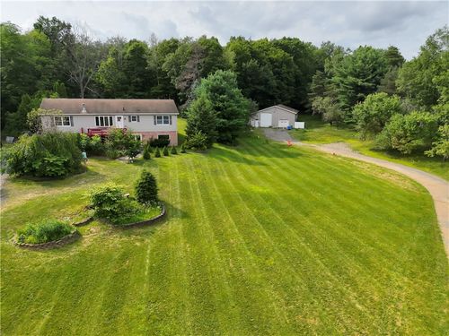121 Borden Hl, Breesport, NY, 14816-9730 | Card Image
