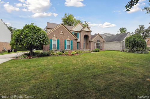 6160 Meadowview Dr, Canton, MI, 48187-4750 | Card Image