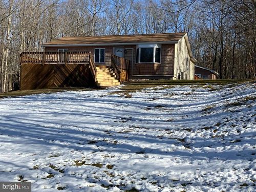 98 Lenape Trl, Albrightsville, PA, 18210-3901 | Card Image