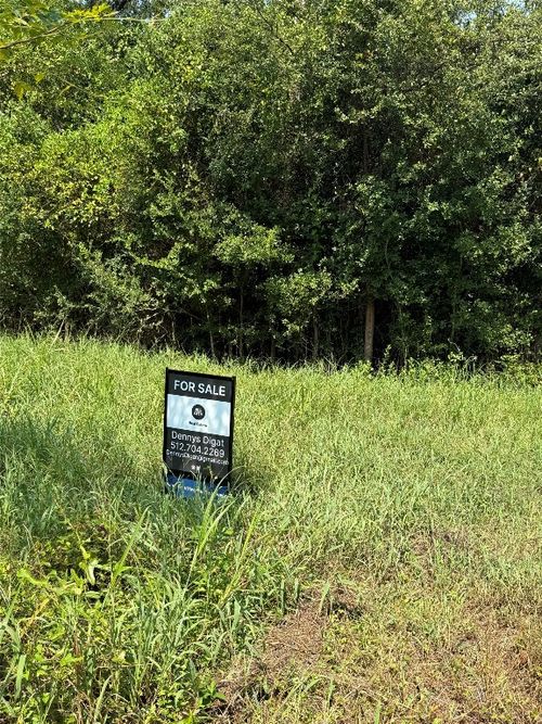 1005 Henderson St, Cameron, TX, 76520 | Card Image