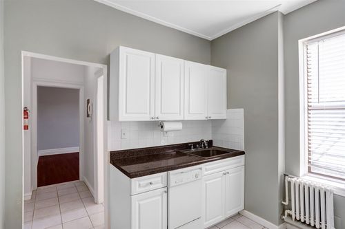 apt-16-42 Van Wagenen Ave, Jersey City, NJ, 07306-5636 | Card Image