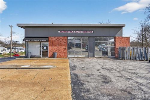 3166 Ashby Rd, Saint Ann, MO, 63074-3835 | Card Image