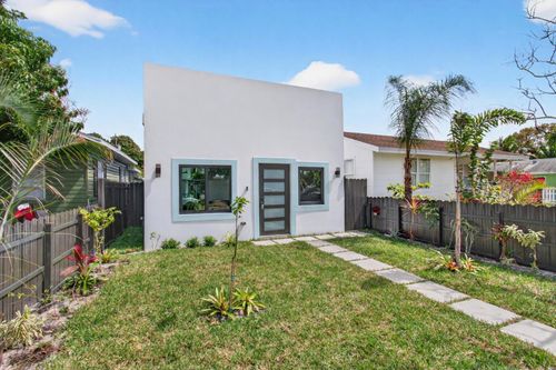 216 S C, Lake Worth Beach, FL, 33460 | Card Image