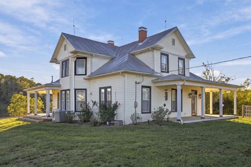 374 Finley Rd, RAPHINE, VA, 24472-2210 | Card Image