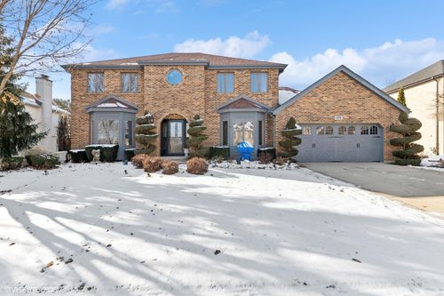 224 Hillandale Drive, Bloomingdale, IL, 60108 | Card Image