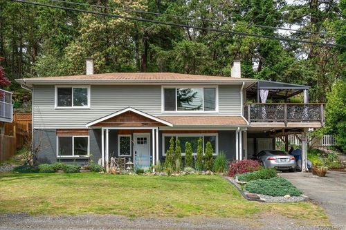 3240 Crystal Pl, Nanaimo, BC, V9T2S1 | Card Image