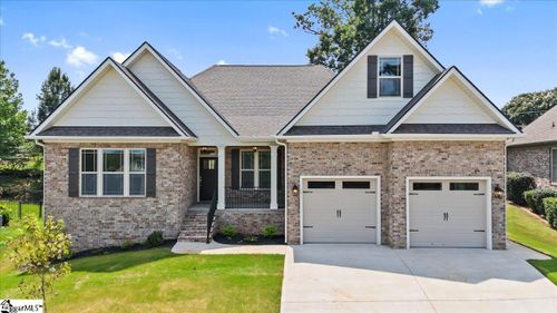 5-18 Double Crest Dr, Taylors, SC, 29687-4636 | Card Image
