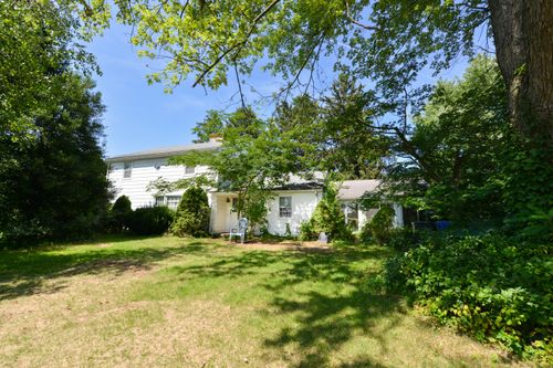 177 Melrose Rd, Broad Brook, CT, 06016-9617 | Card Image