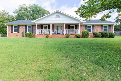 315 Lowndes Dr, Spartanburg, SC, 29307-2414 | Card Image