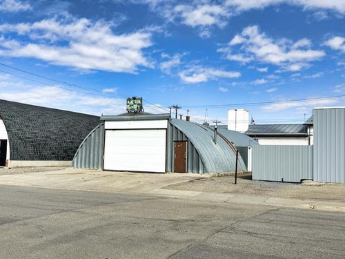 {{alt}} | Card Image