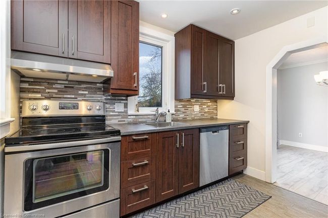 69 Lower Horning Rd, House other with 3 bedrooms, 1 bathrooms and 3 parking in Hamilton ON | Image 13
