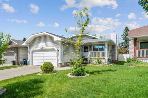 3614 Douglas Woods Hts Se, Calgary, AB, T2Z2G4 | Card Image